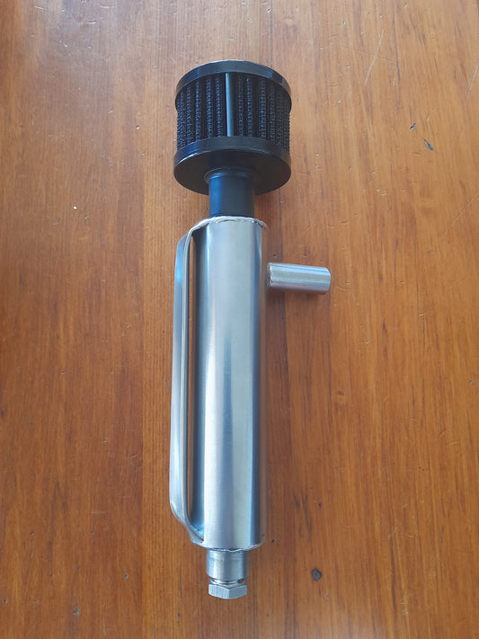 Oil catch can