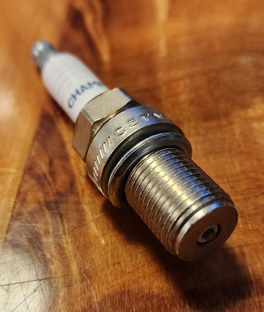 Champion Race Plug